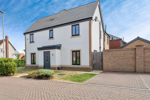 3 bedroom semi-detached house for sale, Getliffe Road, Leicester, Leicestershire, LE4