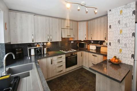 3 bedroom detached bungalow for sale, Swanborough Road, Newtake, NEWTON ABBOT, Devon.