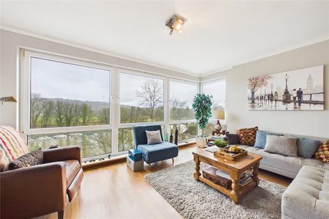 undefined, Shooters Hill, Pangbourne, Reading, Berkshire, RG8
