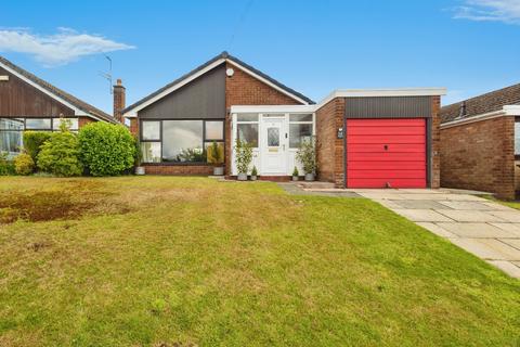 2 bedroom bungalow for sale, Winchester Avenue, ASHTON-UNDER-LYNE, Lancashire, OL6