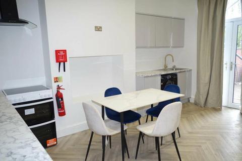 undefined, Firs Avenue, Failsworth, Manchester, Greater Manchester, M35