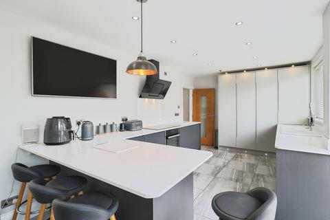 4 bedroom detached house for sale, Newmarket Road, Ashton-under-Lyne, Greater Manchester, OL7