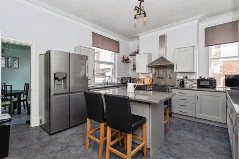 3 bedroom detached house for sale, Silas Street, Ashton-under-Lyne, Greater Manchester, OL6