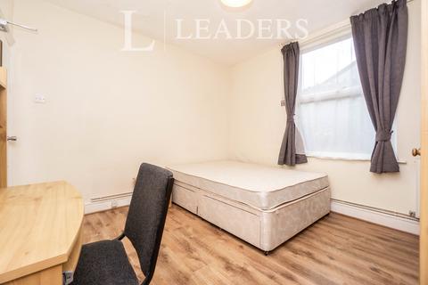 1 bedroom terraced house to rent, Queens Road, Chester, CH1