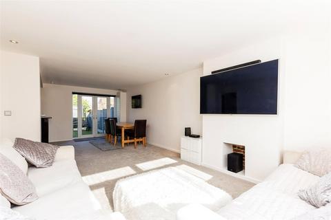 undefined, Fabis Drive, Nottingham, NG11