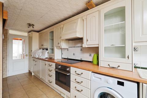 undefined, Manor Farm Lane, Clifton, Nottingham, NG11