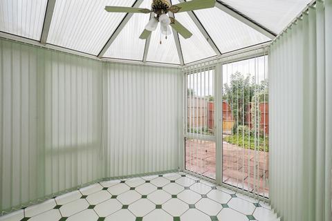 undefined, Manor Farm Lane, Clifton, Nottingham, NG11