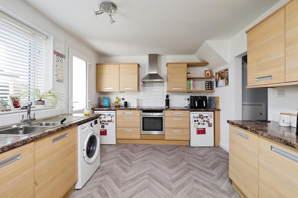 Fitted Kitchen