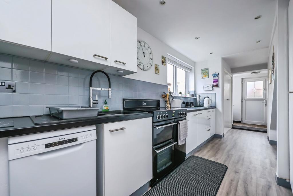 Fitted Kitchen