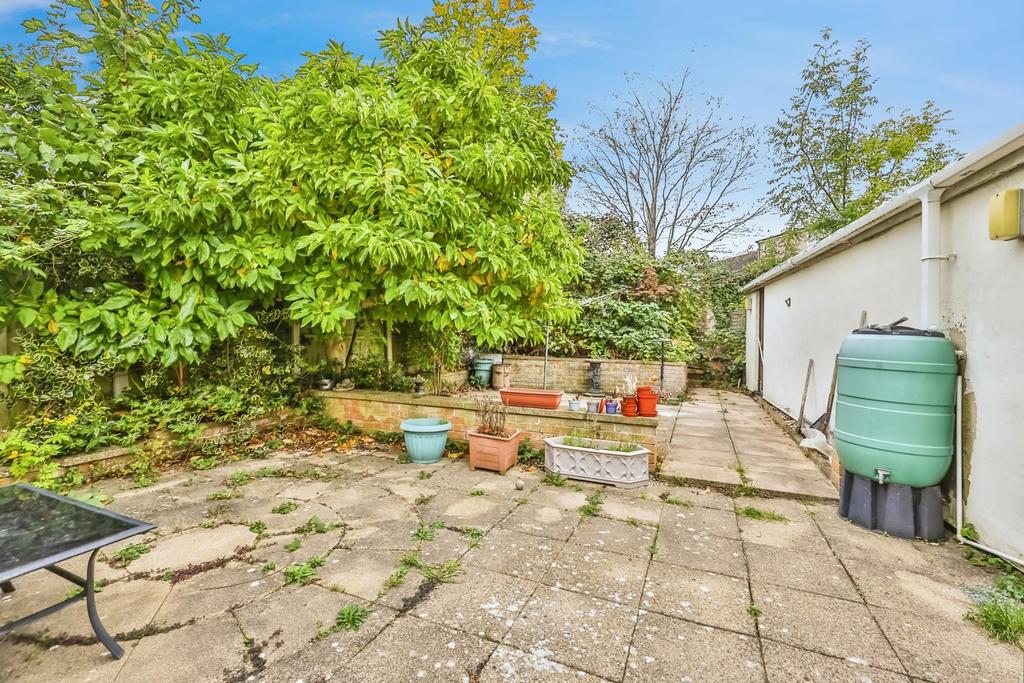 Rear Gardens