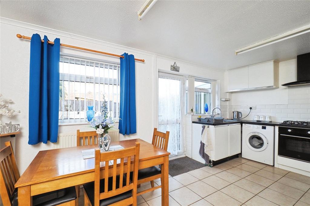 Fitted Kitchen