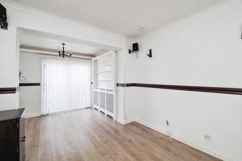 3 bedroom semi-detached house for sale, Newholm Drive, Silverdale, Nottingham, NG11