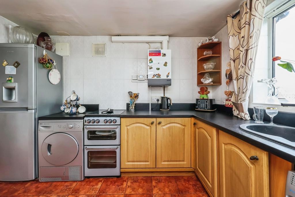 Fitted Kitchen