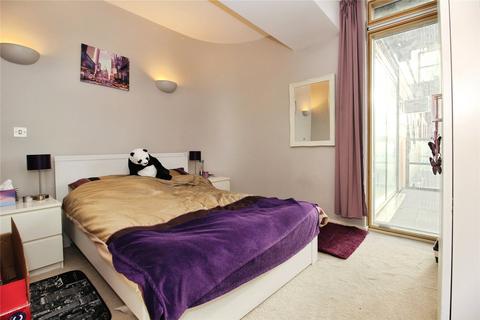 2 bedroom flat for sale, West Point, Wellington Street, Leeds, West Yorkshire, LS1