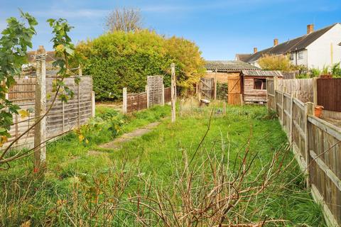 3 bedroom terraced house for sale, Thistledown Road, Clifton, Nottingham, NG11