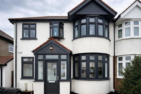 undefined, Victoria Road, Ruislip HA4