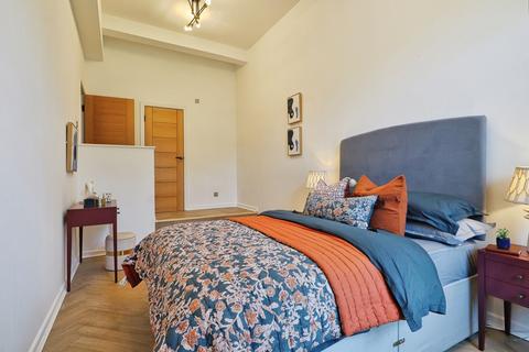 2 bedroom flat for sale, North Street, Leeds, West Yorkshire, LS2