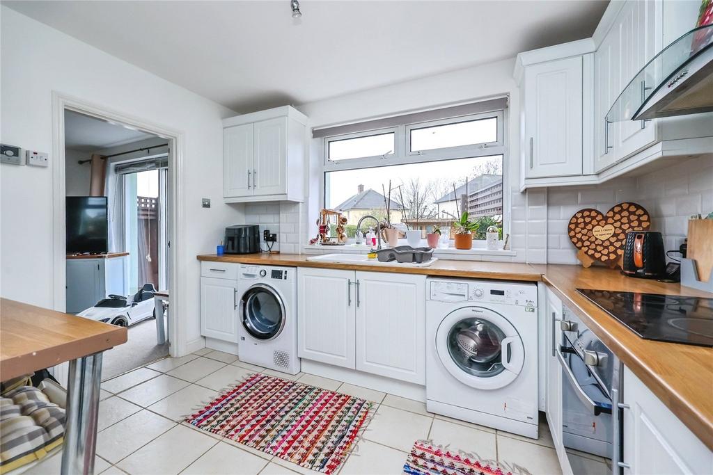 Fitted Kitchen