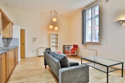 Flat - Trafalgar Street, LEEDS, West Yorkshire, LS2