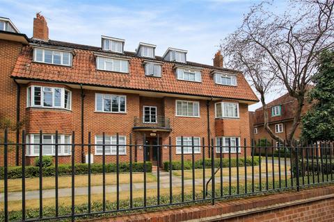 2 bedroom apartment for sale, West Street Lane, Carshalton Village SM5