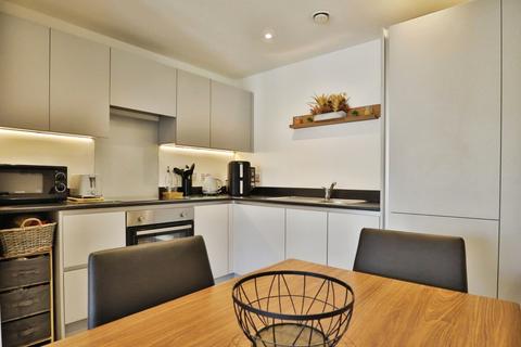 2 bedroom flat for sale, Willow Road, LEEDS, West Yorkshire, LS4