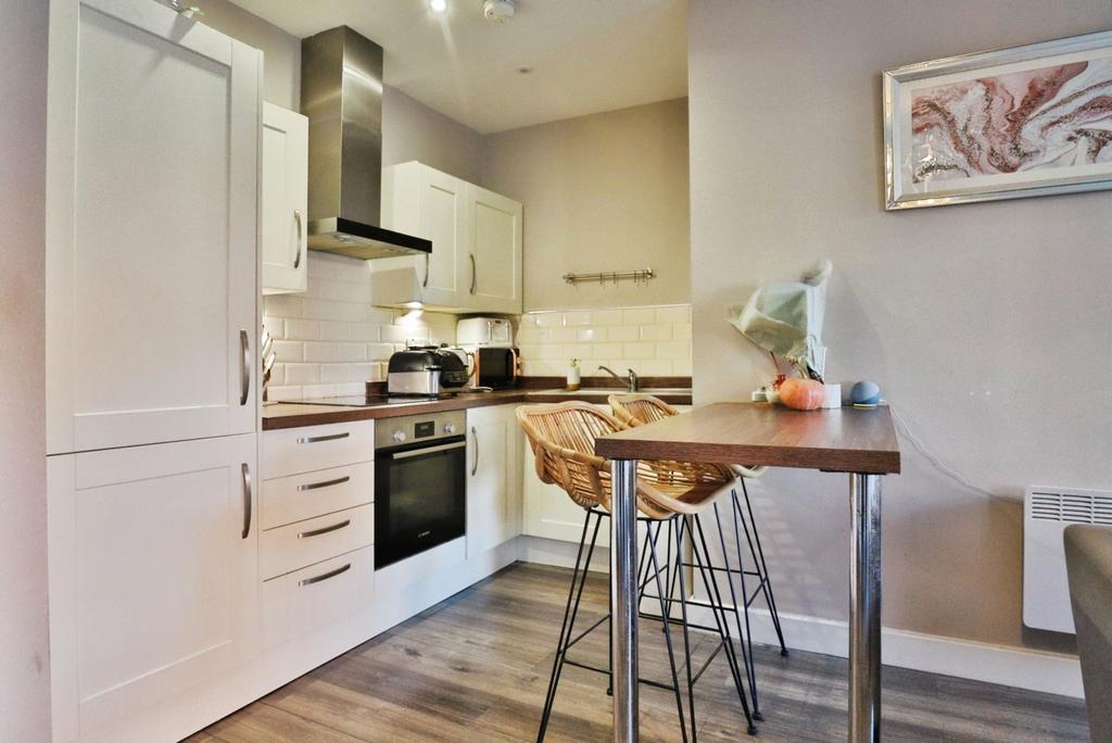 Apartment in West Yorkshire - View 2