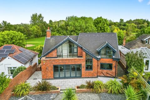 4 bedroom detached house for sale, Nottingham Road, Langley Mill, Nottingham, Derbyshire, NG16