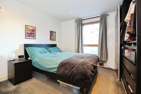 2 bedroom flat for sale, Chadwick Street, Hunslet, Leeds, West Yorkshire, LS10