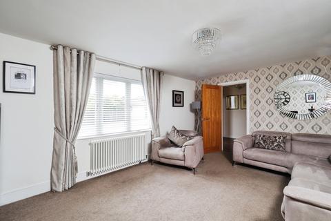 4 bedroom detached house for sale, Portland Park Close, Hucknall, Nottingham, Nottinghamshire, NG15
