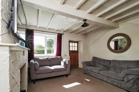 3 bedroom semi-detached house for sale, Wood Lane, Hucknall, Nottingham, Nottinghamshire, NG15