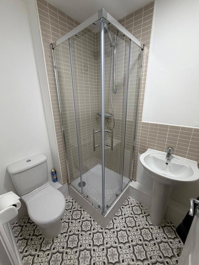 En-Suite Shower Room