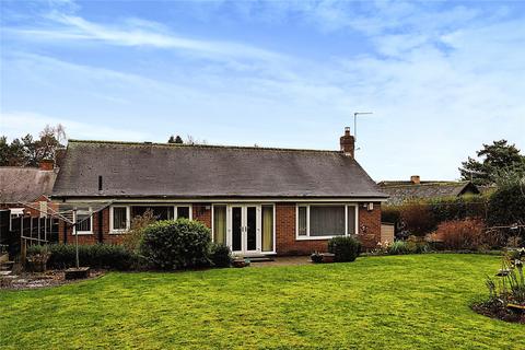 4 bedroom bungalow for sale, Wood Lane, Hucknall, Nottingham, Nottinghamshire, NG15