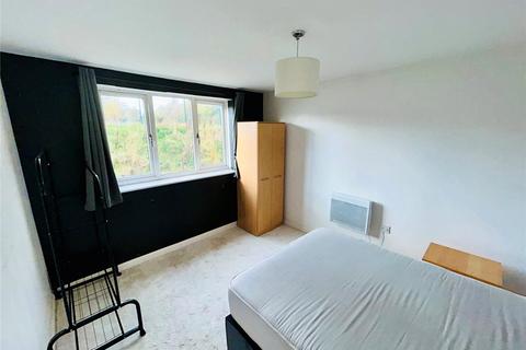 2 bedroom flat for sale, Mount Terrace, Halifax, West Yorkshire, HX2