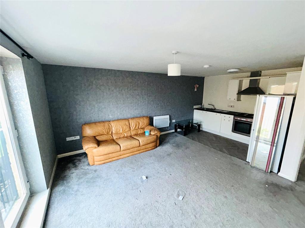 Lounge / Kitchen