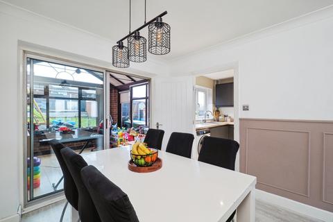 3 bedroom detached house for sale, St. Patricks Road, Hucknall, Nottingham, Nottinghamshire, NG15