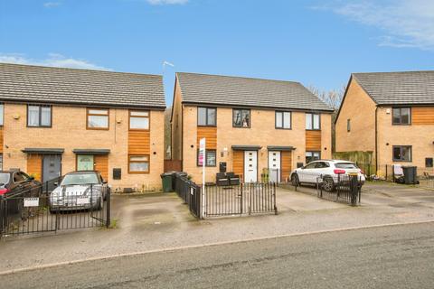 3 bedroom semi-detached house for sale, Ranelagh Avenue, West Yorkshire, BD10