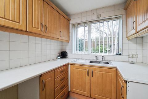 3 bedroom detached house for sale, Annesley Road, Hucknall, Nottingham, Nottinghamshire, NG15