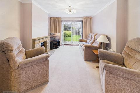 undefined, Crabbet Road, Three Bridges, Crawley