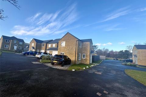 3 bedroom detached house for sale, Woodland Crescent, Halifax, West Yorkshire, HX2