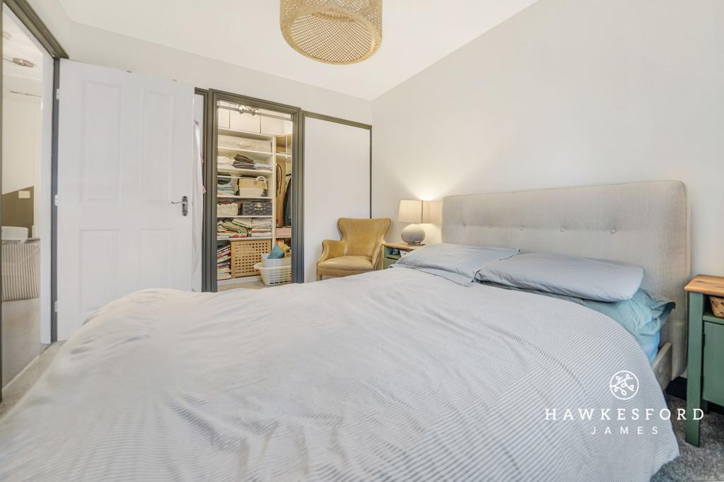 Moonstone Square, Sittingbourne - Bedroom 1