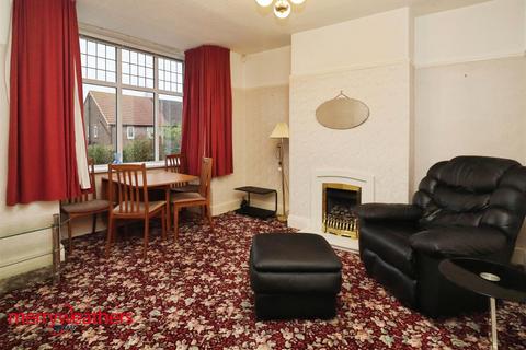 3 bedroom semi-detached house for sale, Oakwood Grove, Broom, Rotherham. S60 3ES