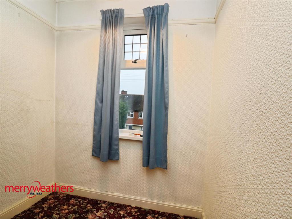 Front bedroom