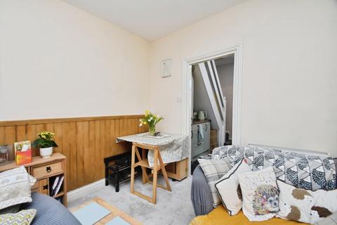 undefined, Avenue Grove, Harrogate, North Yorkshire, HG2