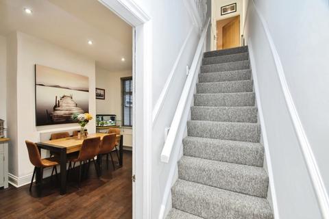 4 bedroom terraced house for sale, Regent Place, Starbeck, Harrogate, North Yorkshire, HG1