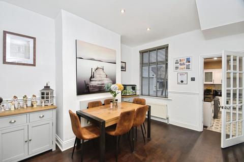 Regent Place, Starbeck, Harrogate, North Yorkshire, HG1