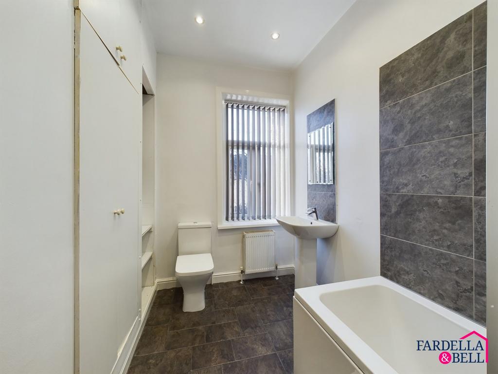 Family bathroom