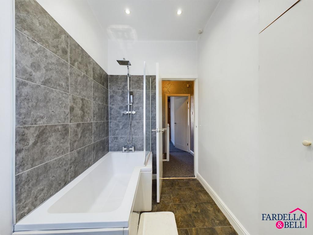 Family bathroom