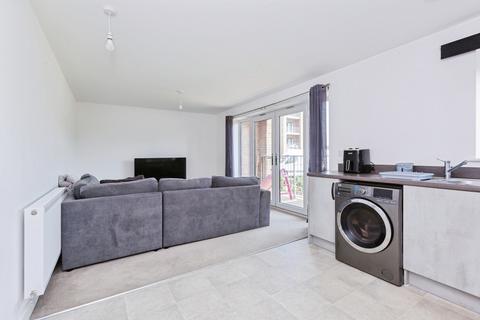 2 bedroom flat for sale, Round Meadow Road, Leicester, Leicestershire, LE4