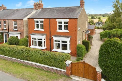 4 bedroom detached house for sale, Northallerton Road, Brompton, Northallerton, North Yorkshire, DL6