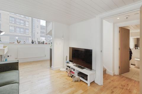 2 bedroom flat for sale, Lee Street, Leicester, Leicestershire, LE1